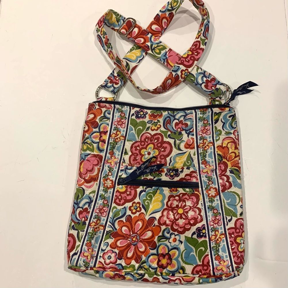 Vera Bradley‎ Pink Red Blue Floral Crossbody Bag
